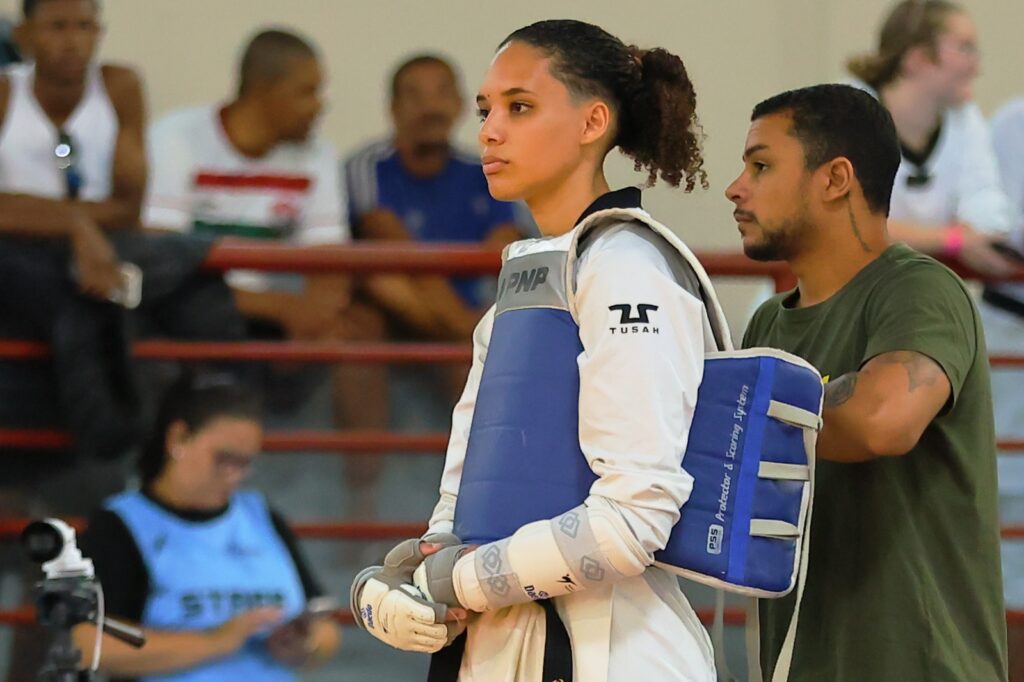 Angela Azevedo vai representar o Colégio Koeler e o Rio de Janeiro nos Jogos da Juventude CAIXA 2026