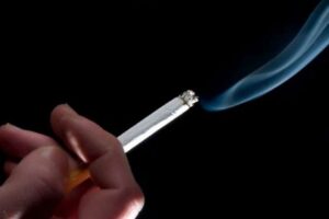 Dia Nacional do Combate ao Fumo: parar de fumar traz benefícios em qualquer fase da vida