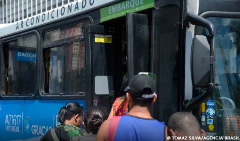 Ônibus do Rio terão ar condicionado monitorado pela prefeitura