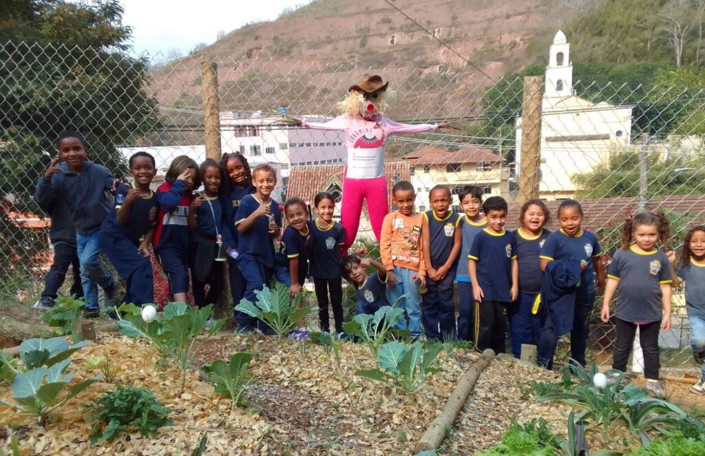 Escola Municipal Monsenhor João de Deus recebe iniciativas sustentáveis