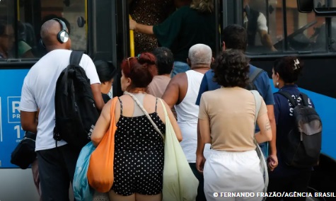 Passagem de ônibus no Rio subirá de R$ 4,30 para R$ 4,70