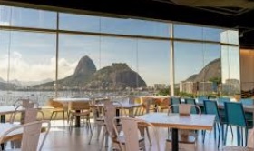 Shoppings no Rio e Baixada têm horário especial de funcionamento no Carnaval 2025