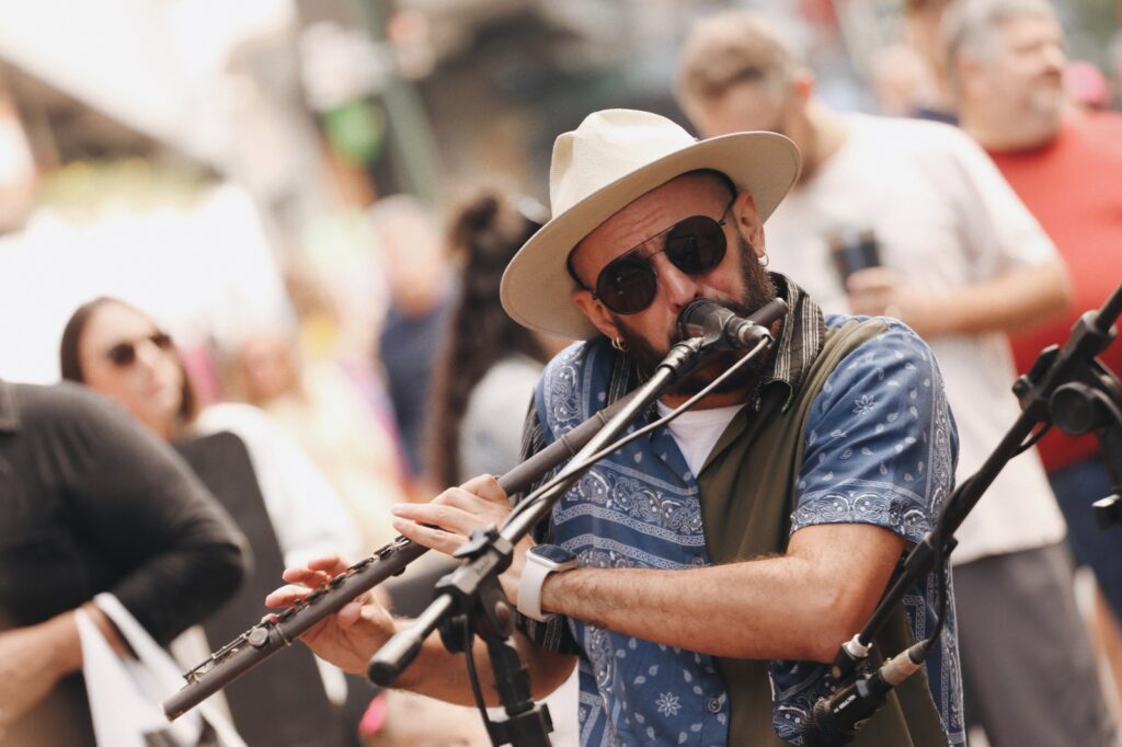 Breno Morais: o Produtor por trás do Músico que leva Petrópolis para o mundo