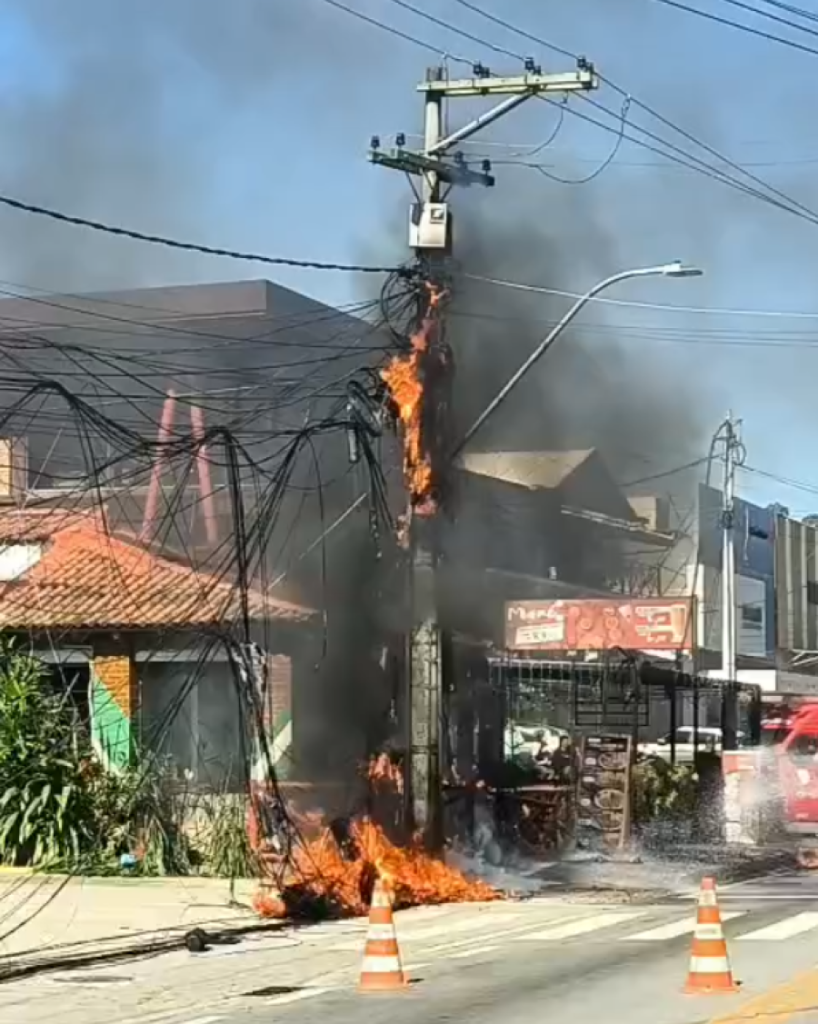UNITA oficia Enel após incêndios em postes e pede revisão urgente da rede elétrica em Itaipava
