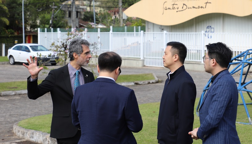 LNCC recebeu delegação do Instituto de Pesquisa em Inteligência Artificial de Xangai