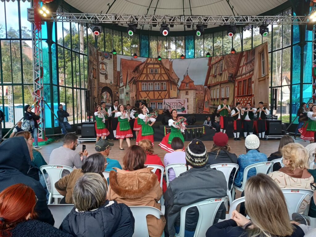 Serra Serata retorna ao Palácio de Cristal nesta quinta-feira
