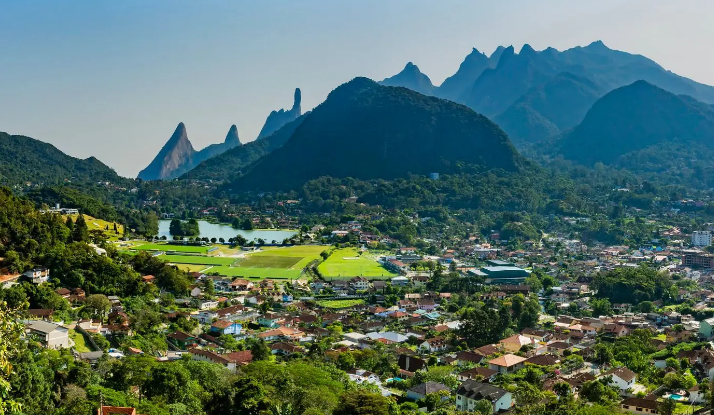 Sine Teresópolis anuncia 209 vagas de emprego