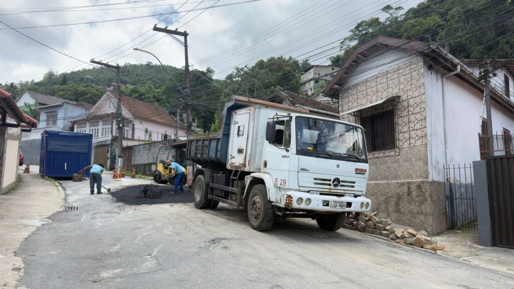 Prefeitura concluiu obra na Rua Santos Dumont e libera trânsito no local