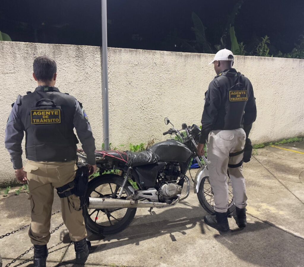 CPTrans apreende motocicleta adulterada em Corrêas