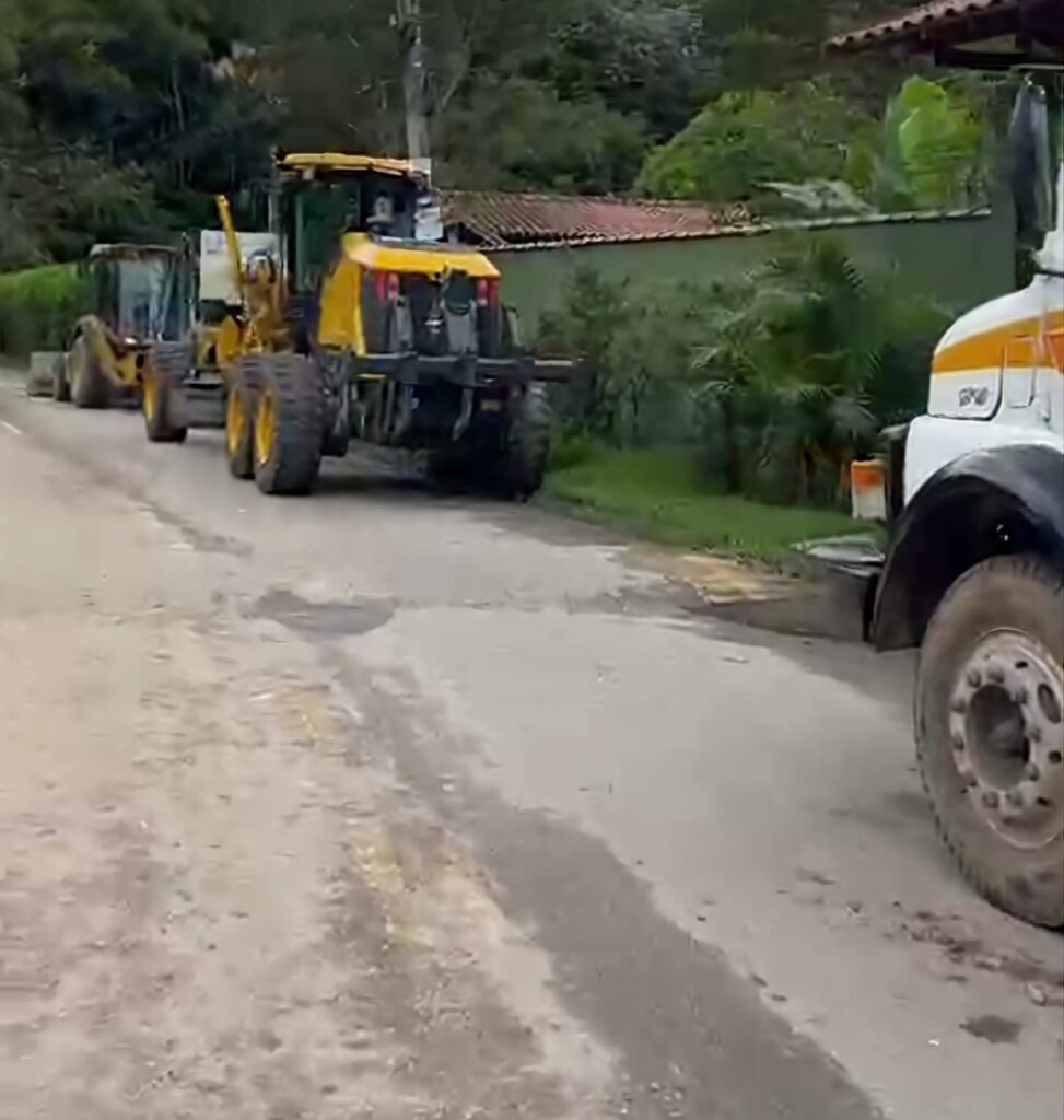 Estado envia máquinas do “Estradas Agro RJ” para recuperar acessos ao Brejal