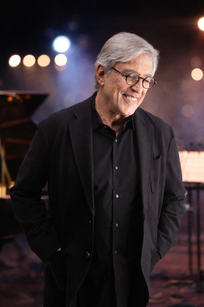 Ivan Lins e revelação do “Rock de Roça” marcam a semana no Soberano