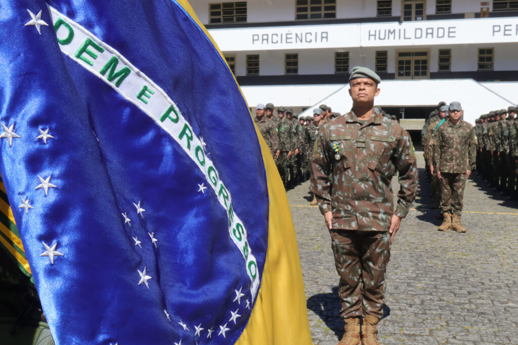 Batalhão Dom Pedro II celebra 378 anos do Exército