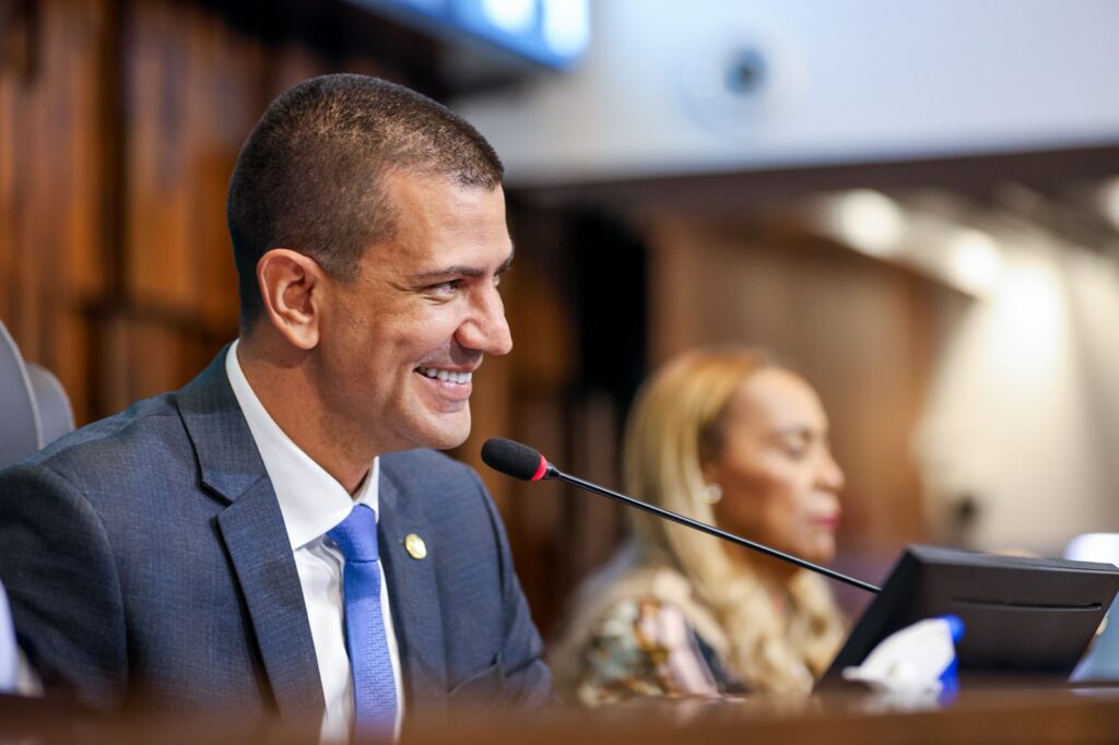 Presidente da Alerj, Douglas Ruas, convida os 92 prefeitos do RJ para discutir orçamento estadual