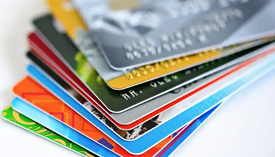 58% dos consumidores não controlam gastos com cartão de crédito