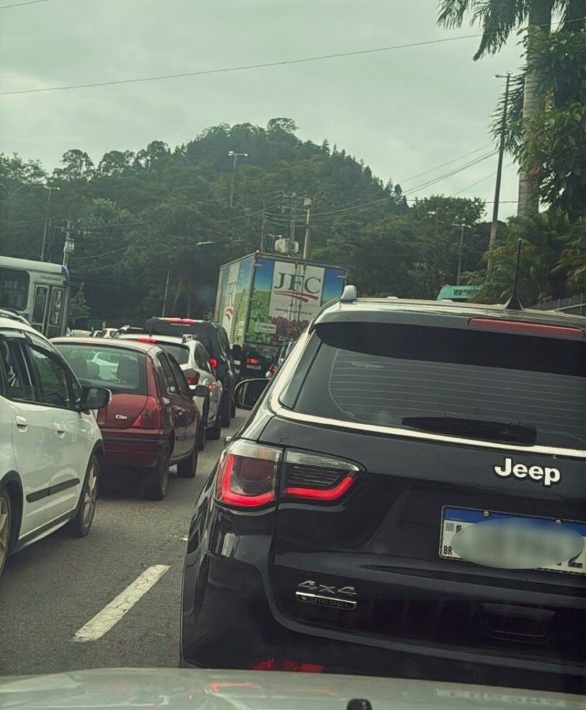 Primeiro dia de interdição da Ponte do Arranha-Céu tem trânsito administrável, mas Unita alerta para horários de pico e ausência de agentes