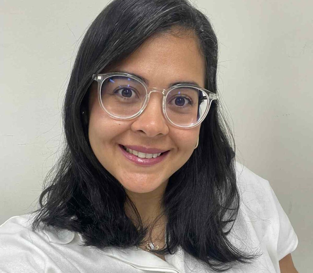 Maio Furta-Cor alerta para sobrecarga emocional e saúde mental materna