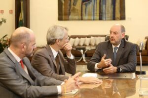 Governo do Rio divulga esta semana 2,7 mil oportunidades de emprego formal, estágio e jovem aprendiz